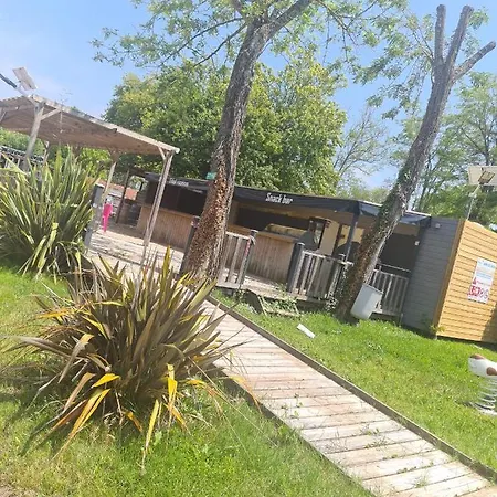 キャンプ場 Mobil-home  « le Voyageur » Camping **** Saint-Augustin