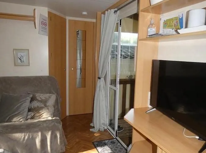 Hotel Mobil-home  « le Voyageur » Camping ****