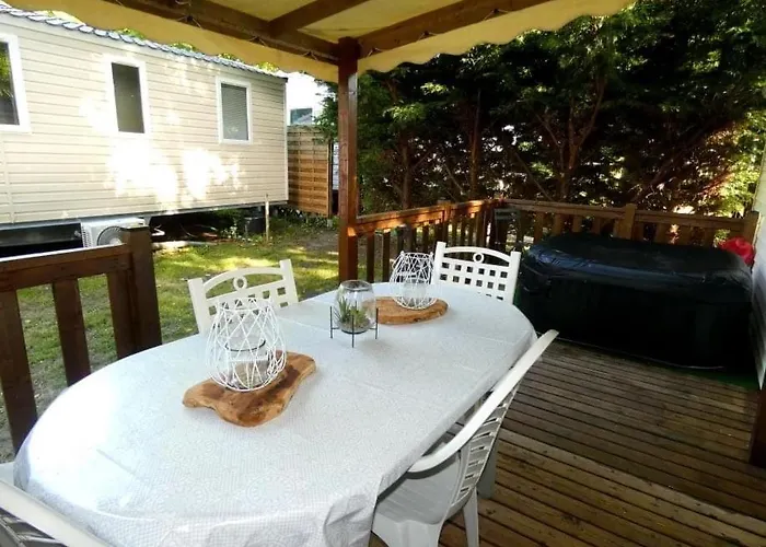 Mobil-home  « le Voyageur » Camping ****