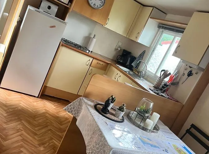Mobil-home  « le Voyageur » Camping **** Hotel